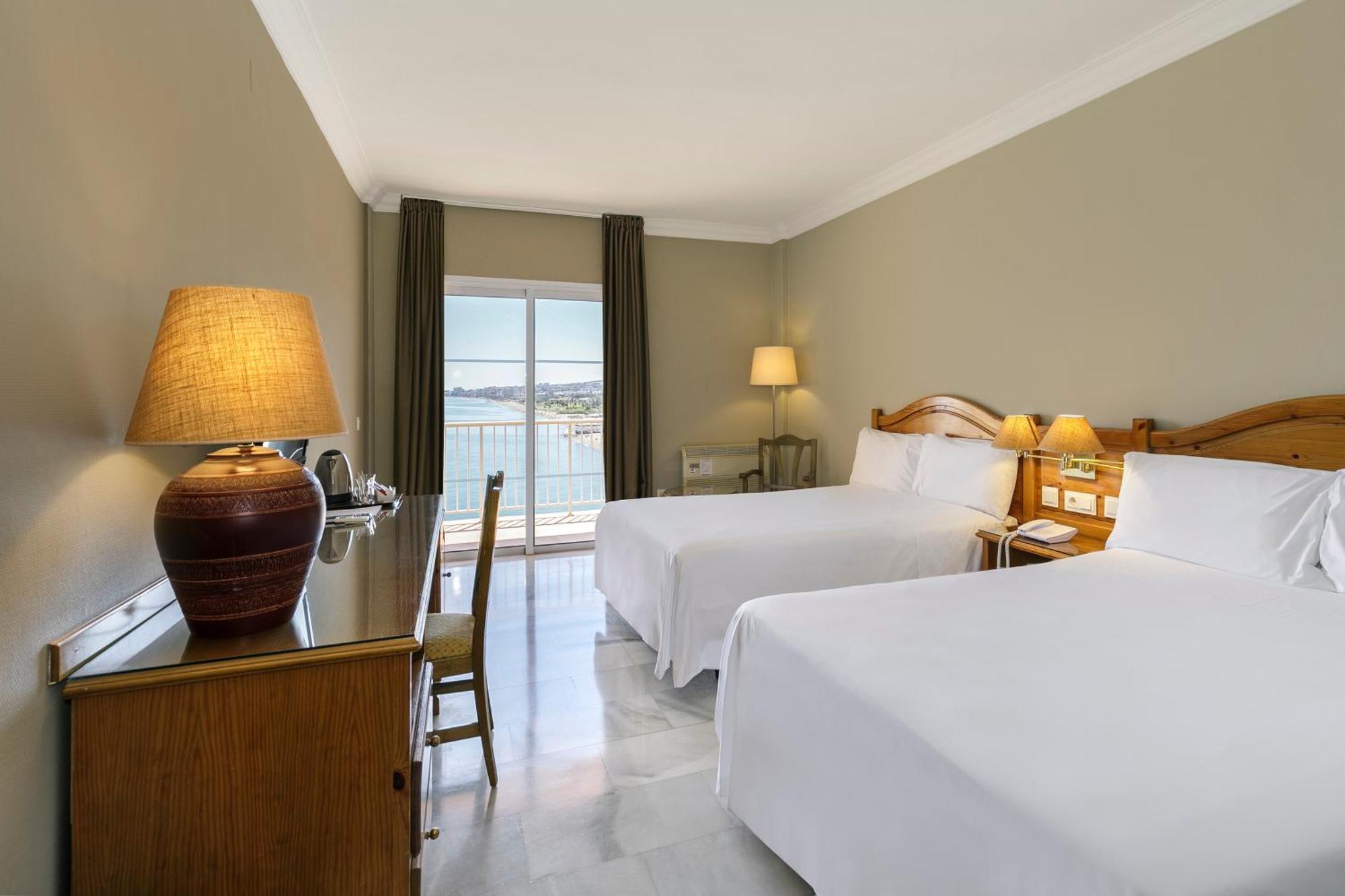 Hotel Sol Guadalmar Málaga Esterno foto