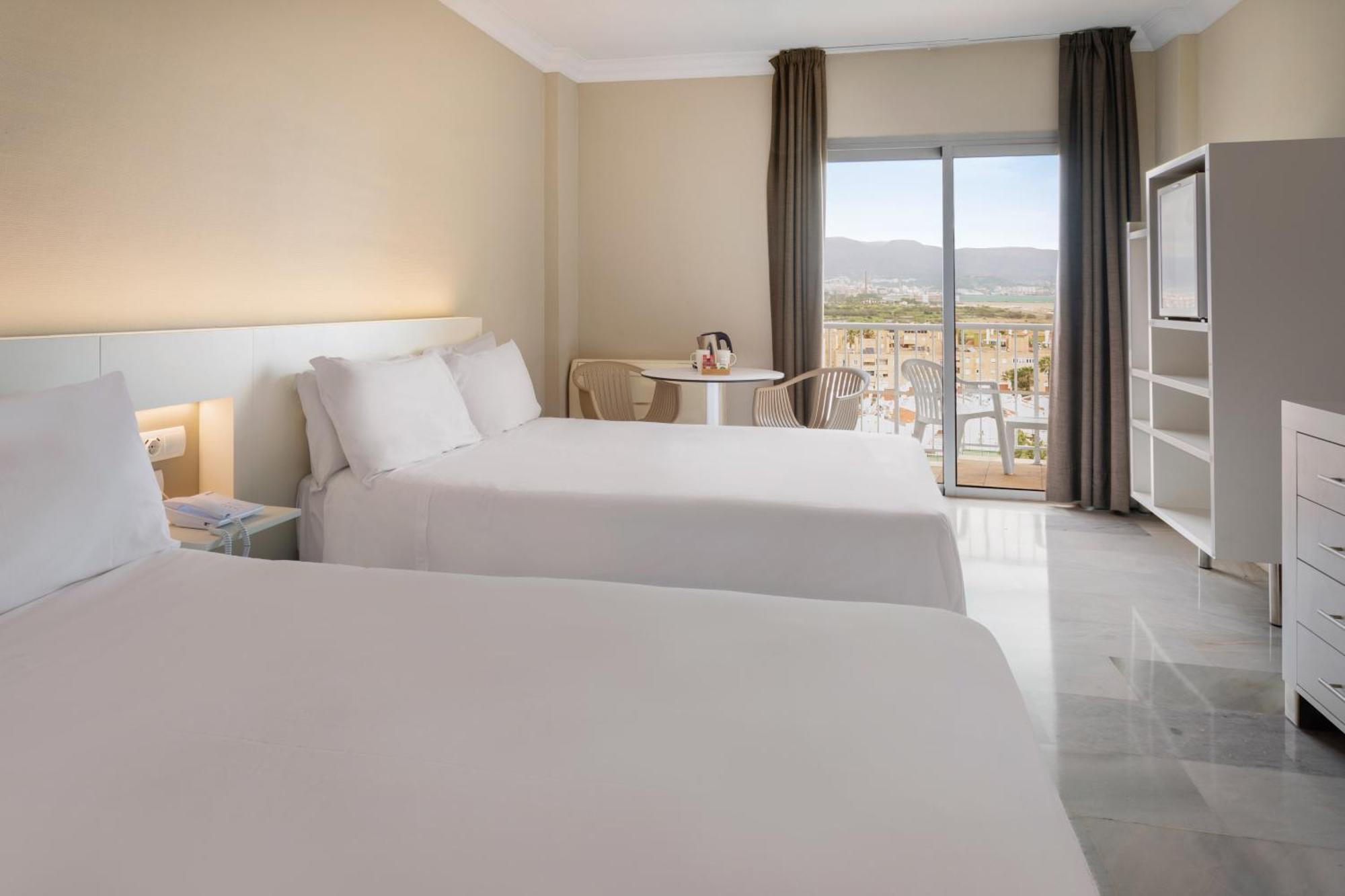 Hotel Sol Guadalmar Málaga Esterno foto