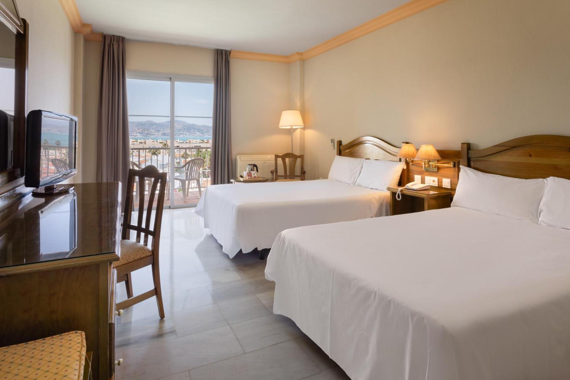 Hotel Sol Guadalmar Málaga Esterno foto